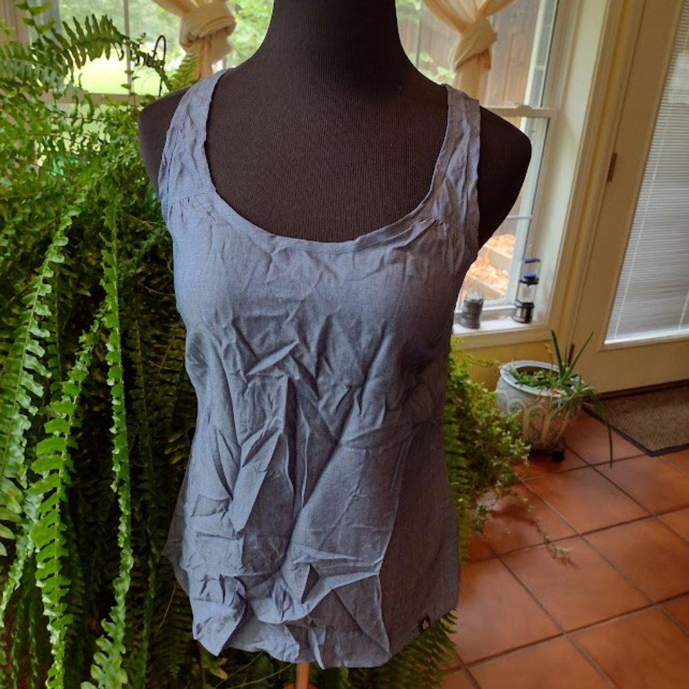 North Face tank